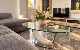 Dor Signature Suites-Adora Park 1